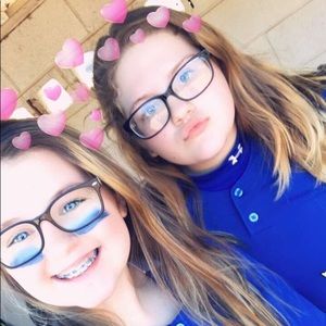 Meet your Posher, Olivia